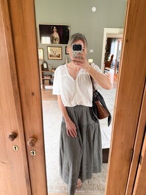 Gap White Eyelet Cotton Blouse Size M | Lace Trim Feminine Cottage Top